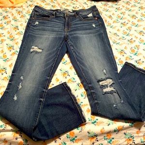 BKE Women’s Distressed jeans